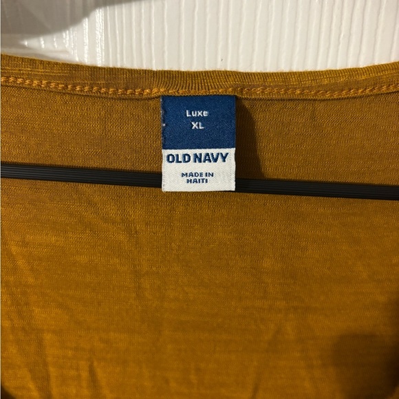 Old Navy Women's Short Sleeve V-Neck Top - Mustard - Picture 2 of 3